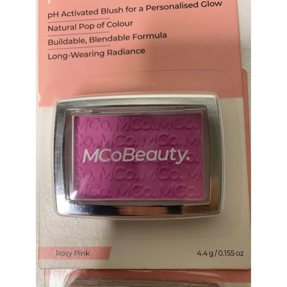 MCO Beauty Glow Up pH Powder Blush Duo – Rose Gold & Blush Red – Two-Piece Set - Picture 2 of 3